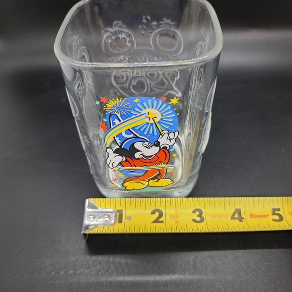 2000 Walt Disney World/ McDonald's Celebration Glasses. - Picture 8 of 16